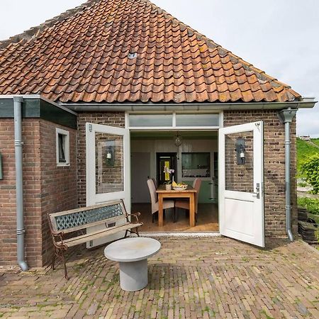 Private Characteristic Farmhouse Near The Lake Andijk Buitenkant foto