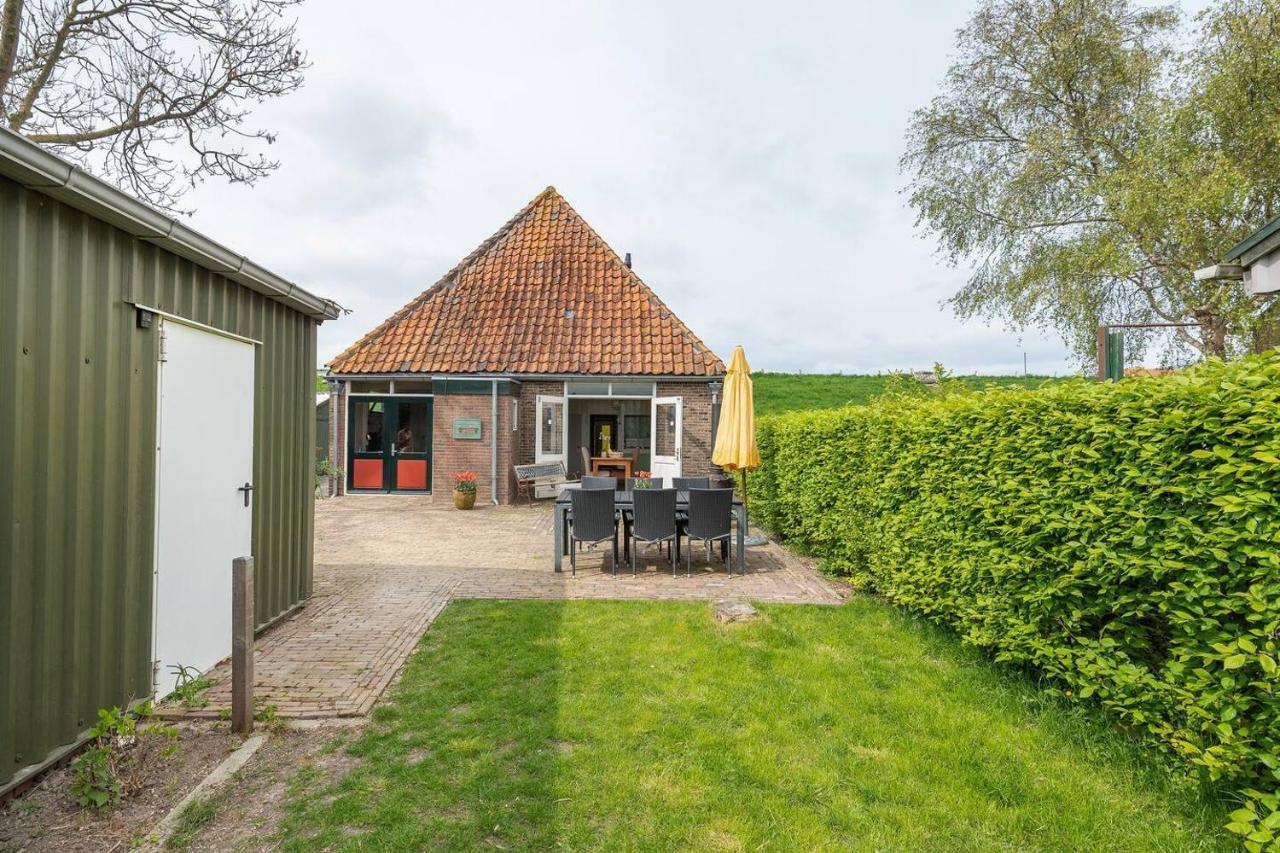 Private Characteristic Farmhouse Near The Lake Andijk Buitenkant foto